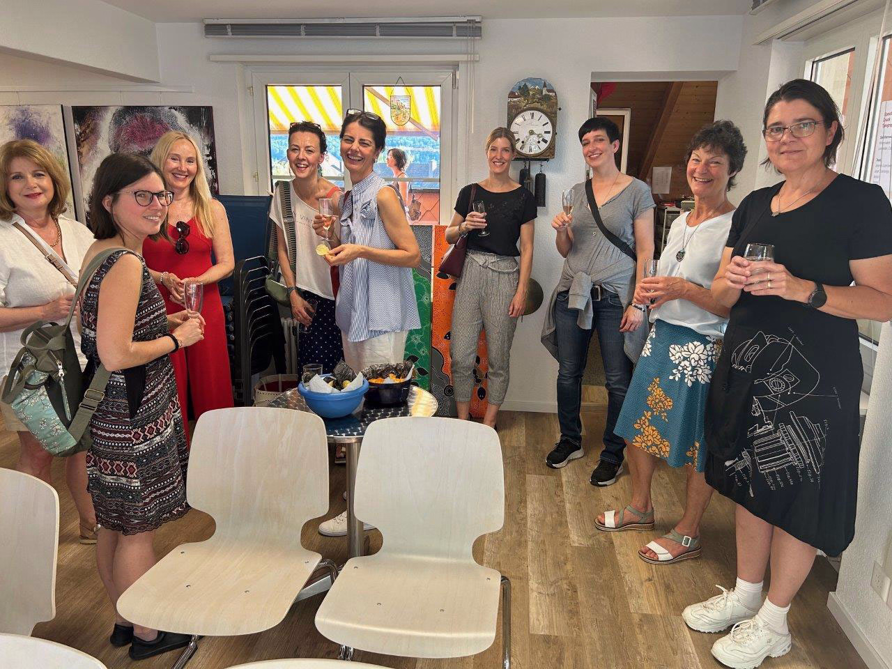 Geschäftsvorstellung Typo Graphic Composing 2024, 1