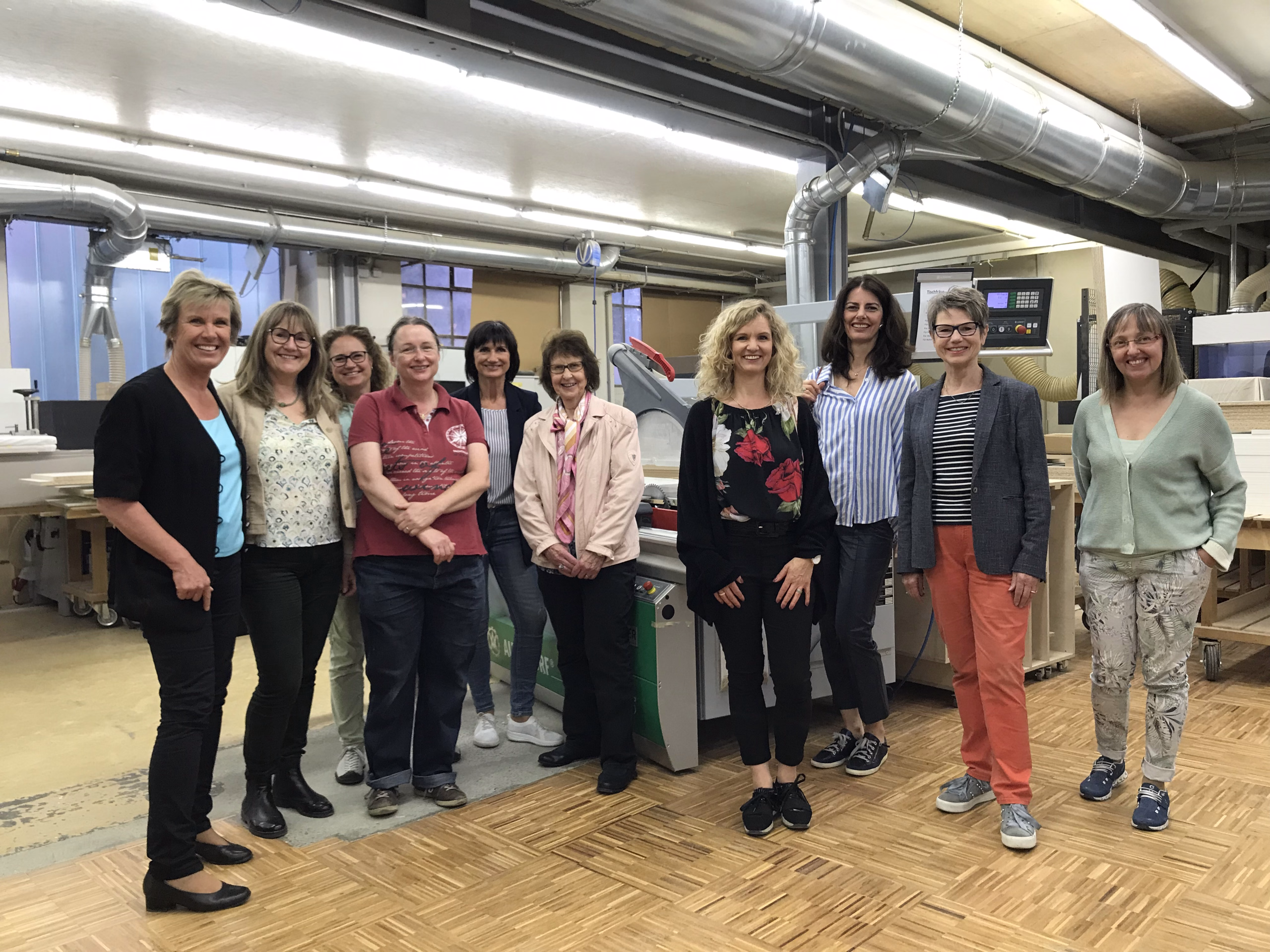 Geschäftsvorstellung Merk Raumgestaltung 2022, 1