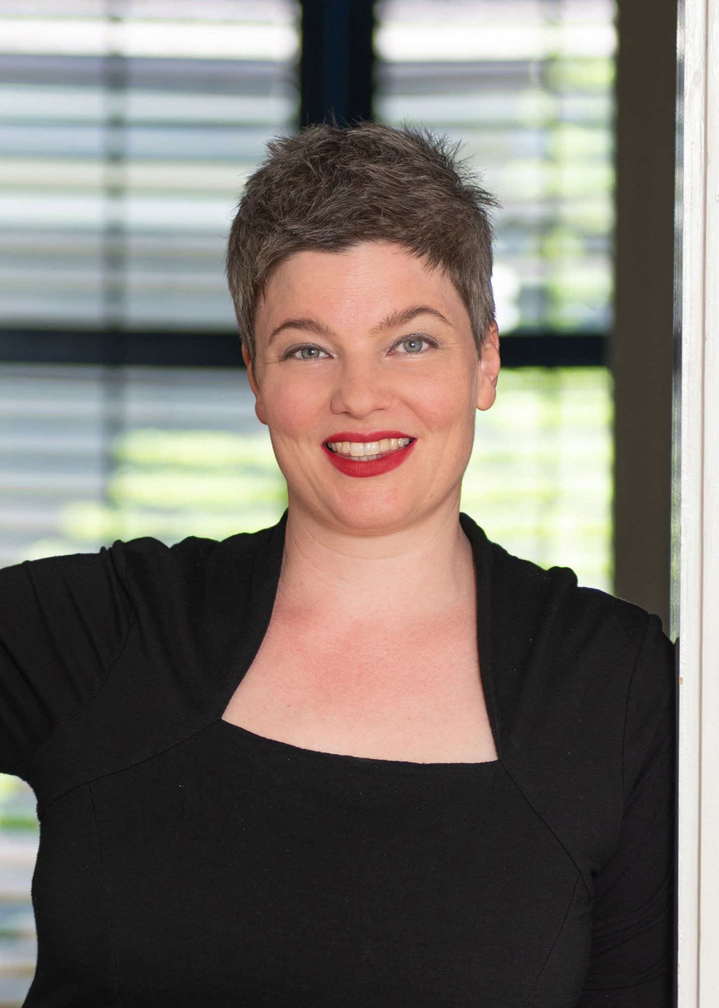 Portrait Nina Widmer